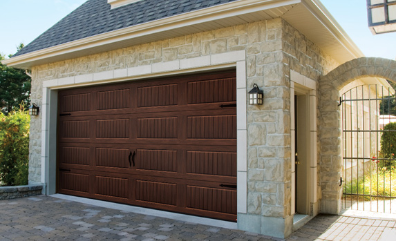 Double garage door for 2 cars