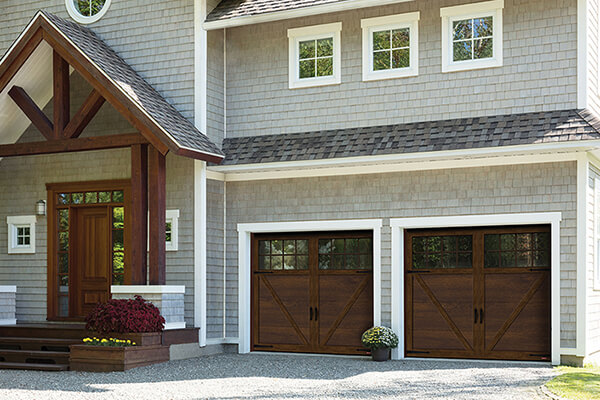 Garage Doors Carriage House Styles, Pictures Of Houses With Carriage Style Garage Doors