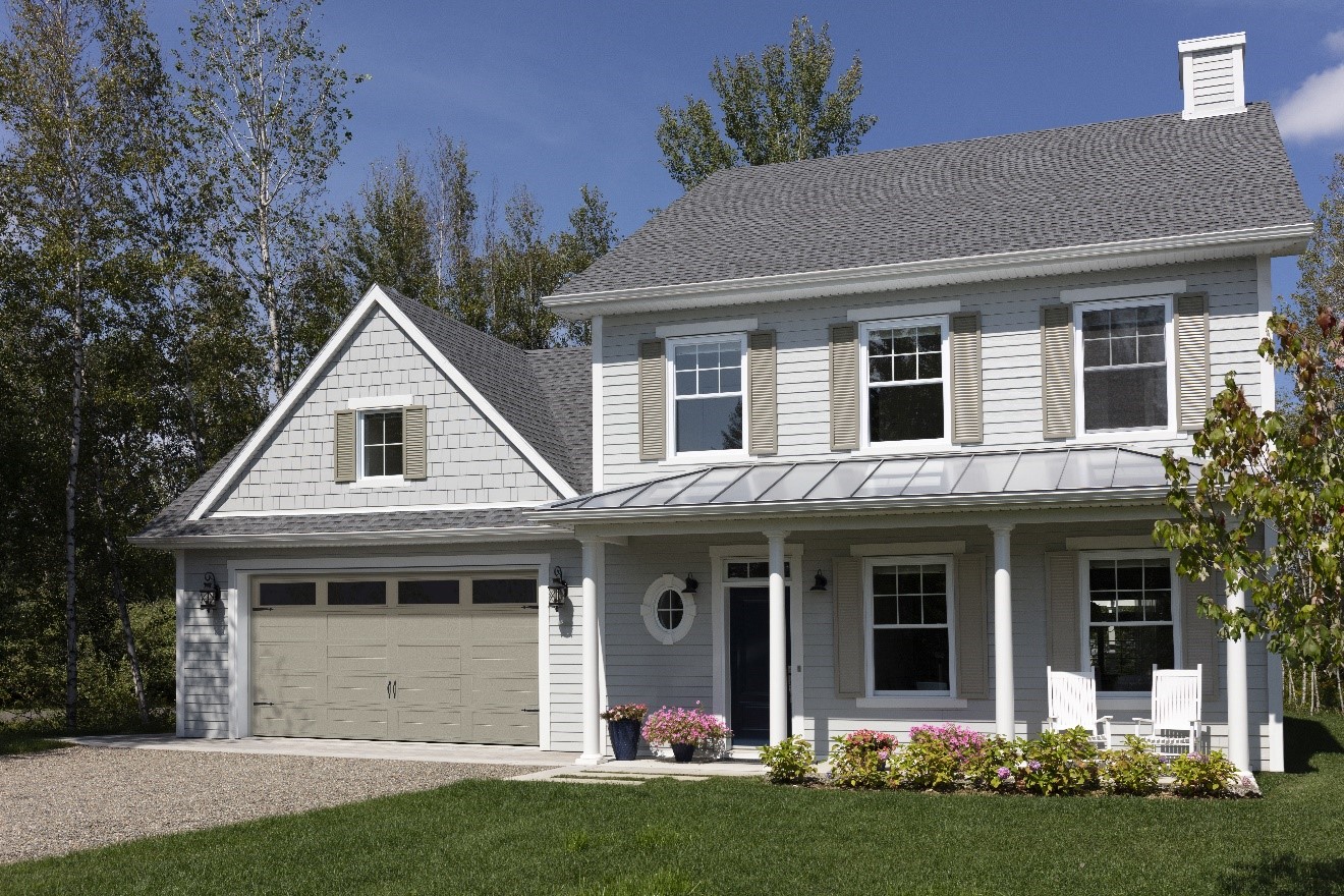 Vantage Shaker-Slat Two, 16' x 8', in Sandstone with Clear windows