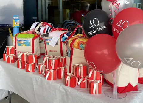 Lors du 40e anniversaire de Garaga, célébré en 2023, plusieurs cadeaux et tirages ont été faits pour remercier les employés de St-Georges et des autres installations.