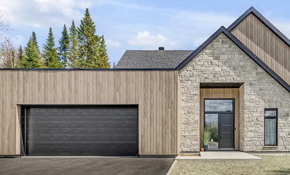 Garaga trendy Black Moderno 2 beads garage door design with a  Scandinavian-style house 
