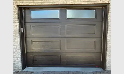Standard+ Shaker-Modern XL garage door, 9' x 7', Moka Brown, Clear windows
