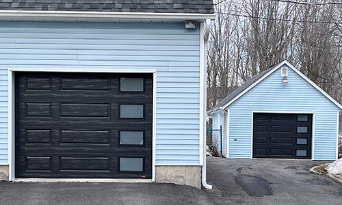 Standard+ Classic MIX garage door, 9' x 7', Black, window layout: Right-side Harmony