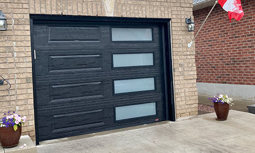 Porte de garage Standard+ Classique XL, 9' x 7', Noir, fenêtres Sablé blanc