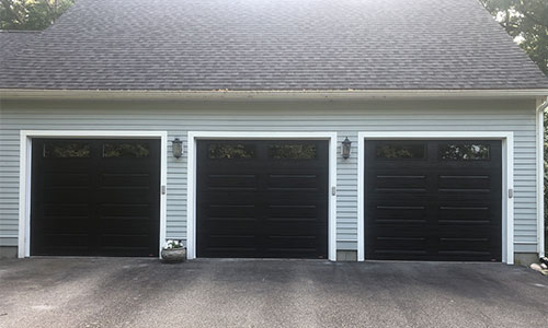 Porte de garage Standard+ Classique XL, 9' x 8', Noir, fenêtres Clair