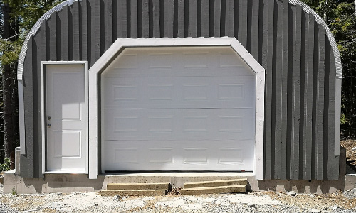 Detached garage door with Classic CC garage door, 10' x 7', Ice White