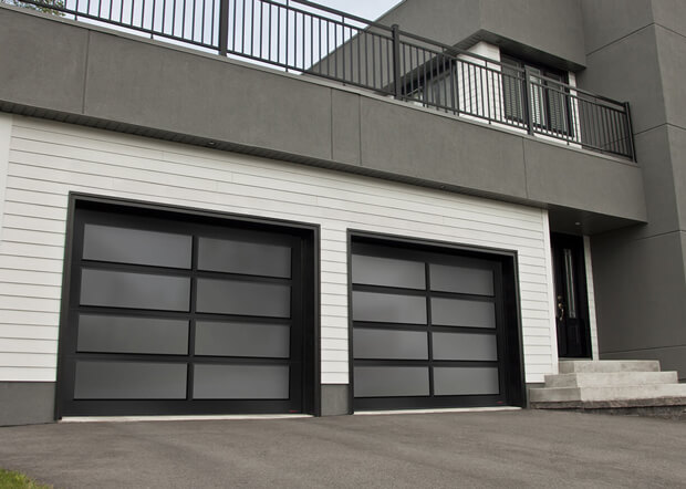 California, 9' x 7', Black aluminum frame