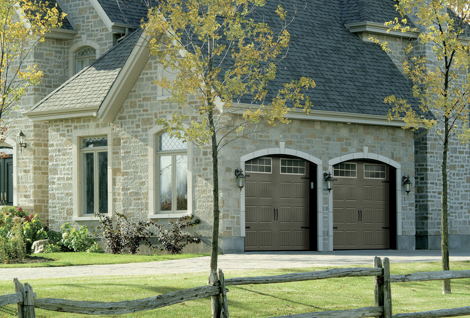 Energy savings with an insulated garage door