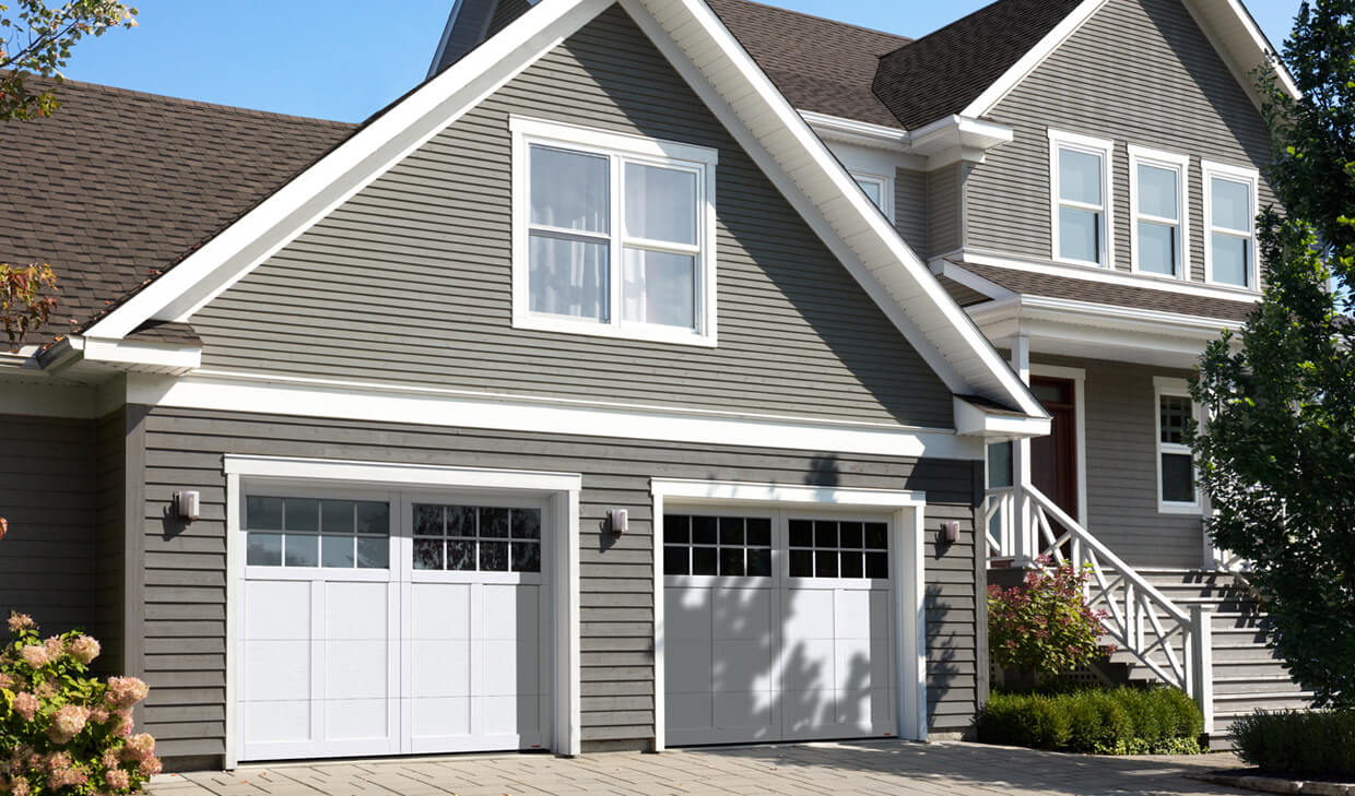Princeton P-12, 9' x 7', Ice White doors and overlays, 8 lite Panoramic windows