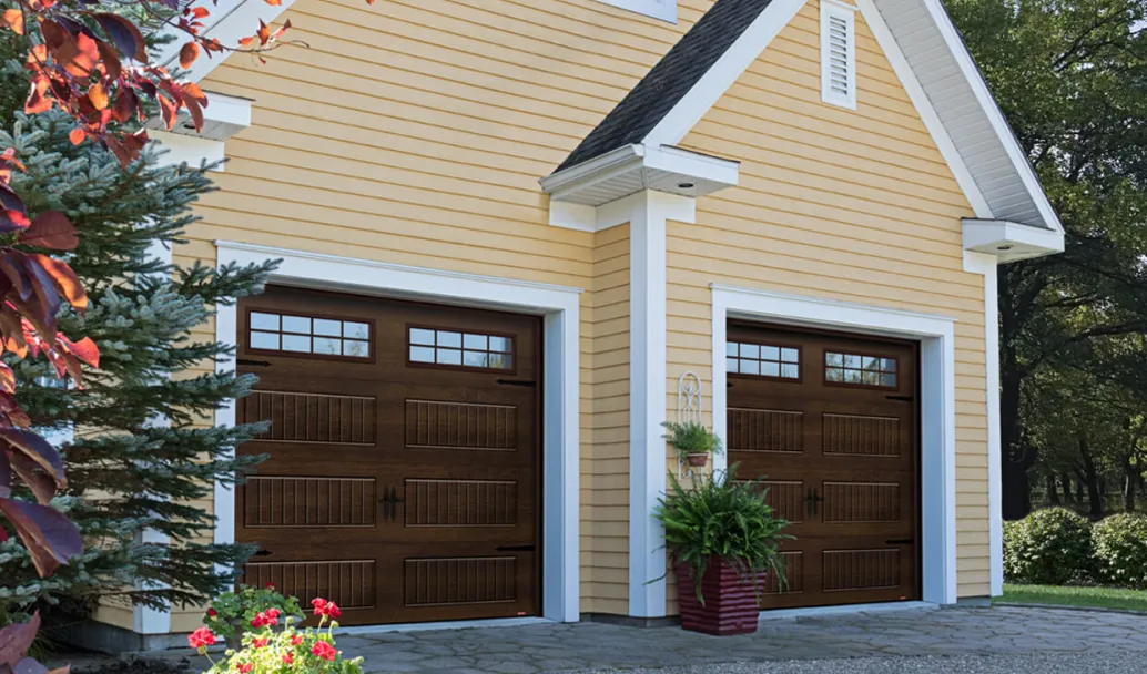 North Hatley LP, 9' x 8', Chocolate Walnut, 8 lite Orion windows