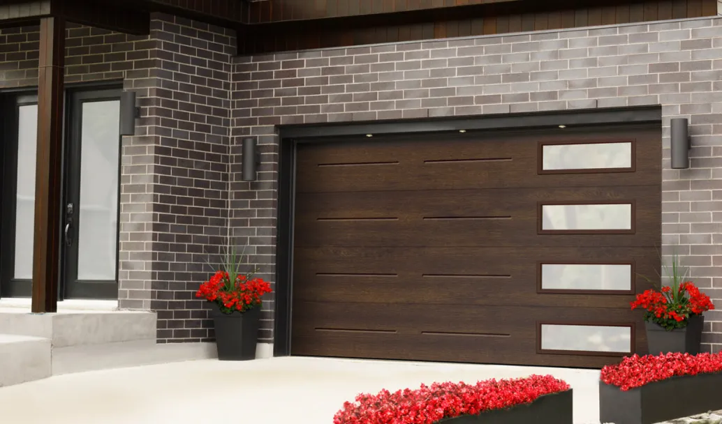 Vog, 9' x 7', Black, window layout: Right-side Harmony