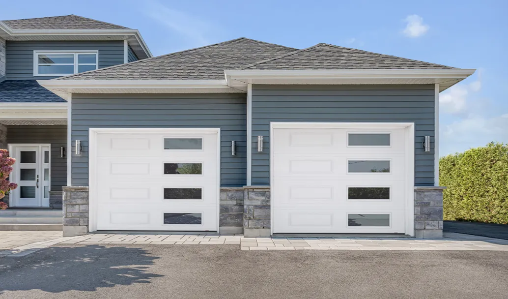 Standard+ Classic XL, 10' x 8', Ice White, window layout: Right-side Harmony with Tinted glass