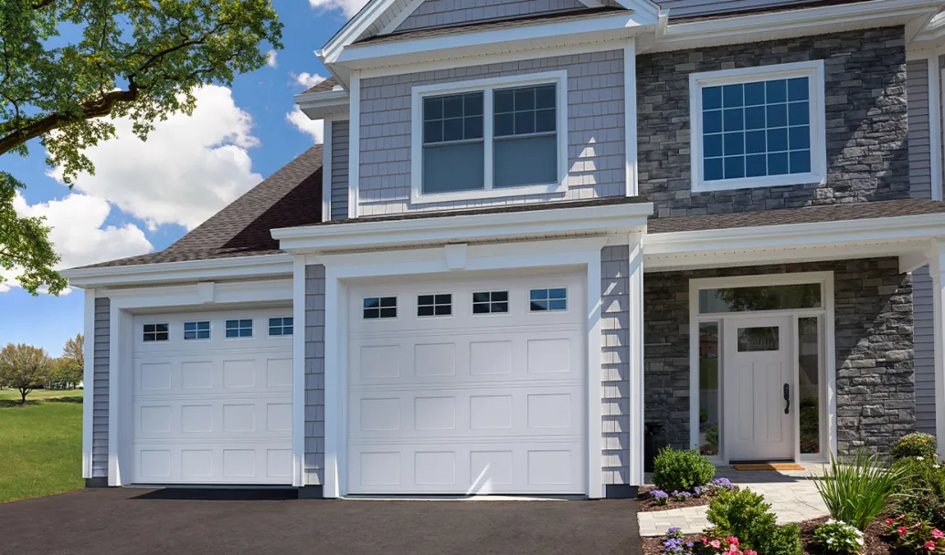 Vantage Shaker-Flat Short, 9' x 8', White, windows with Stockton Inserts