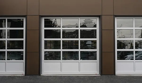 G-4400, 10' x 10', Clear Anodized with Kick Proof