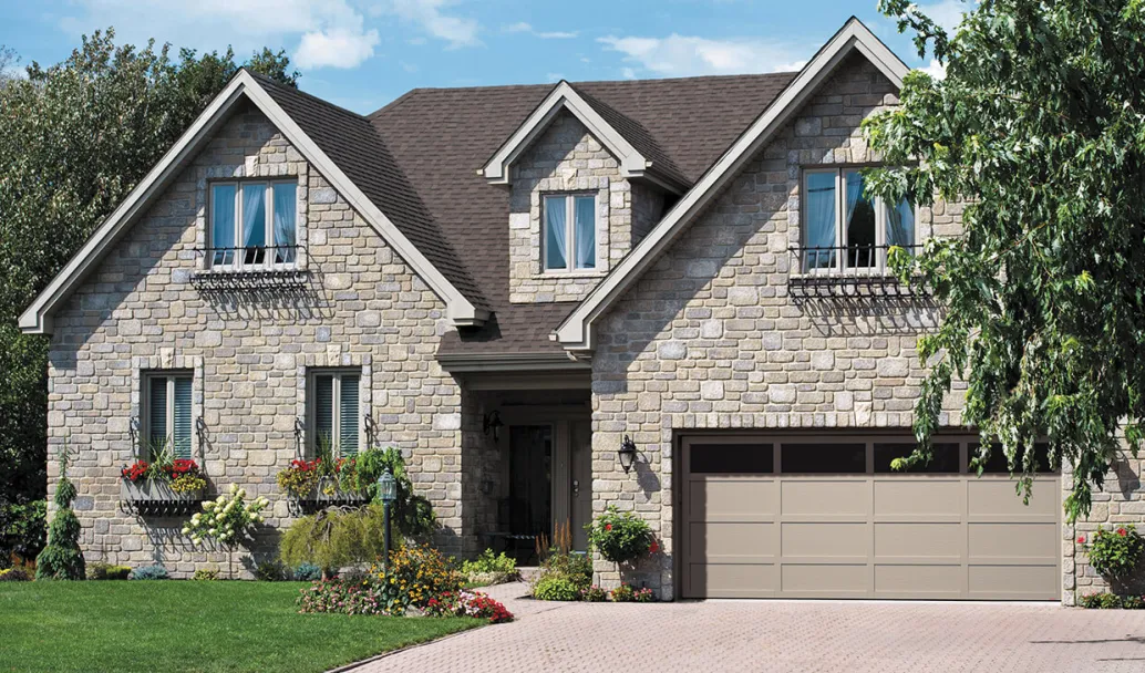 Cambridge CL 16' x 7', Claystone door and overlays, Panoramic Clear windows