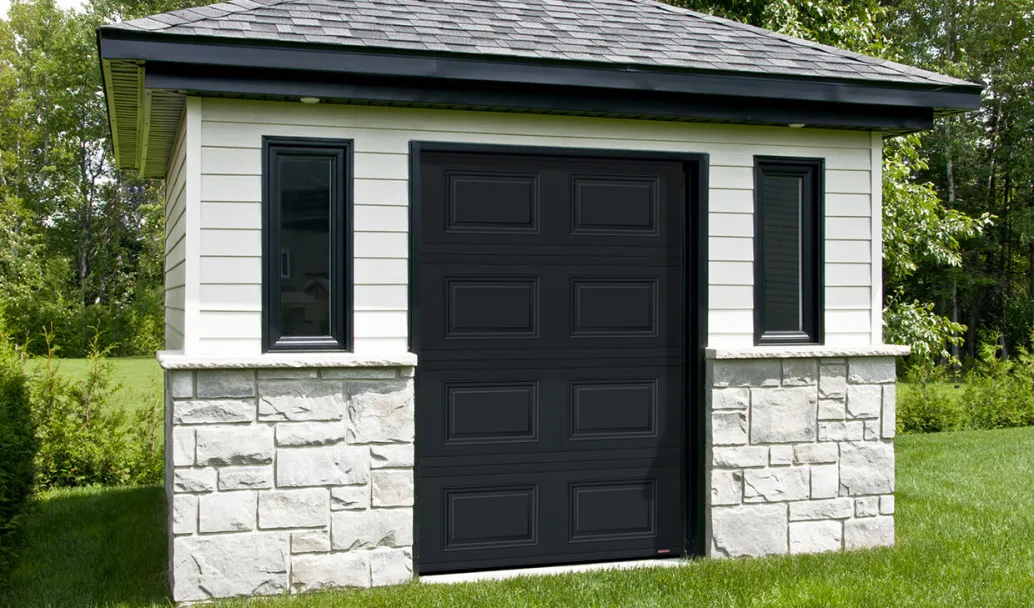 Classic CC, 5' x 7', Black