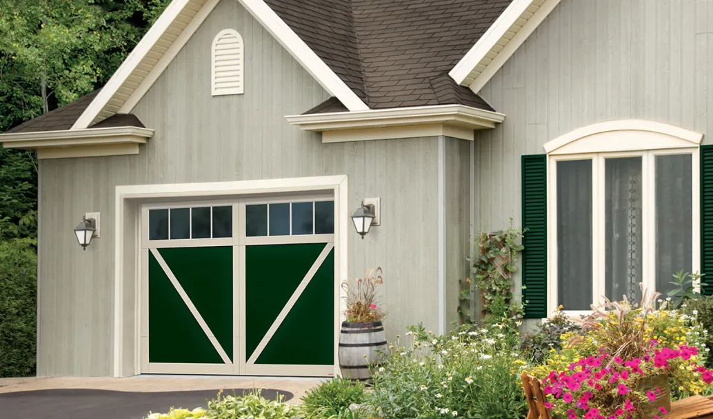 Eastman E-23, 10' x 7, Evergreen door and Desert Sand overlays, Panoramic 4 vertical lites windows