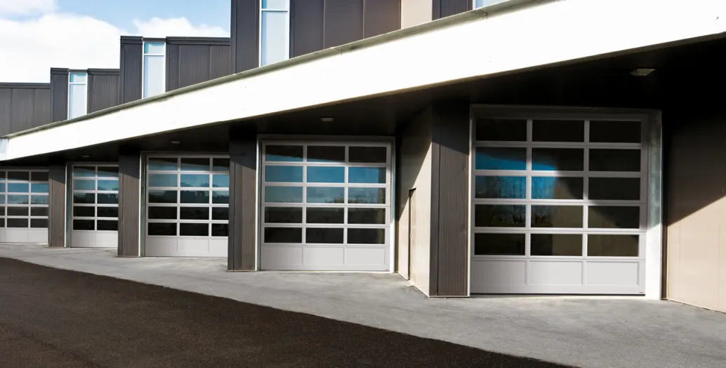 Portes G-4400, 10' x 12', Profilé Anodisé