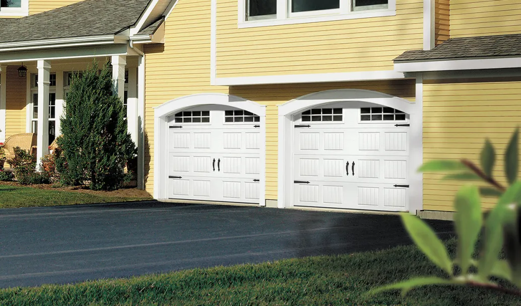 North Hatley SP, 9' x 7', Ice White, 8 lite Orion windows