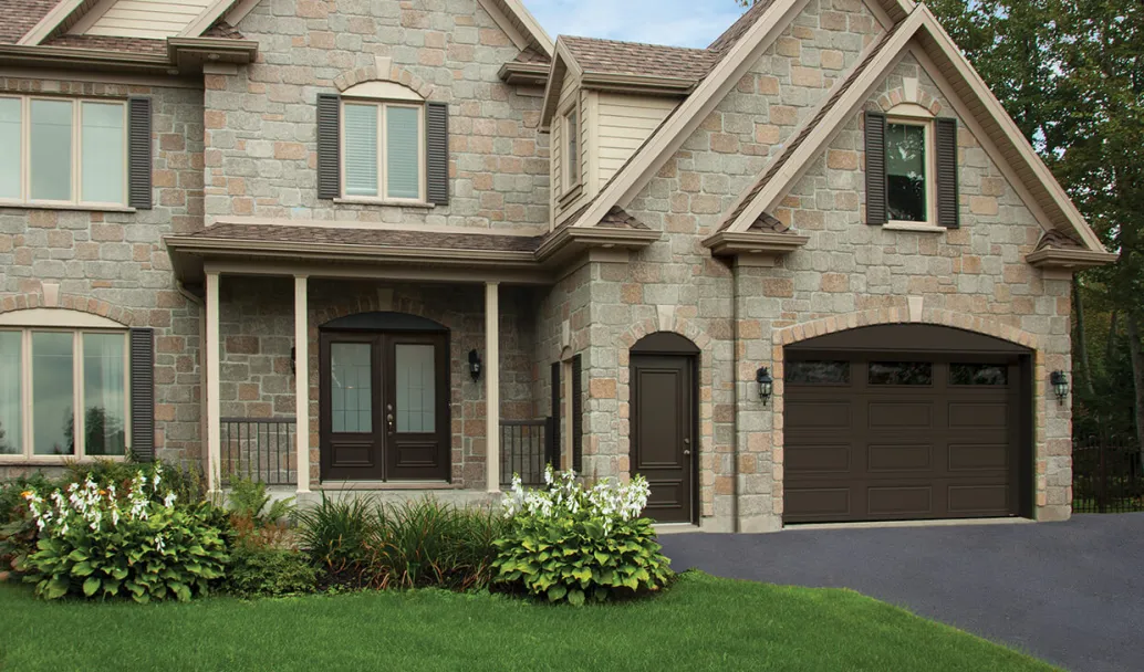 Prestige XL, 13' x 7', Moka Brown, Clear windows