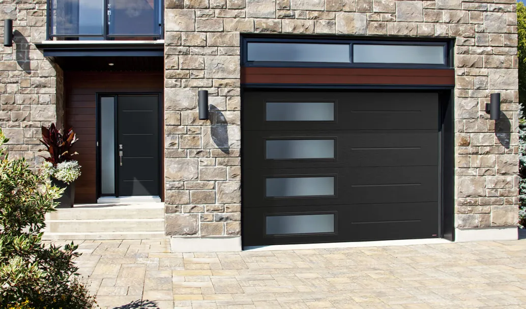 Vog, 10' x 7', Noir, kit de fenestration Harmonie gauche