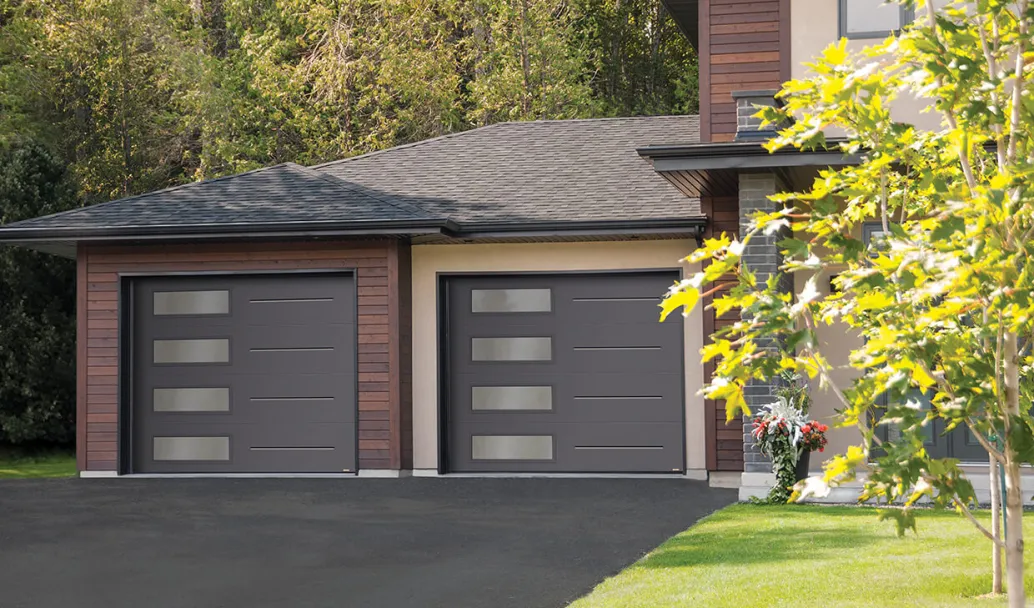 Vog, 9' x 7', Charcoal, window layout: Left-side Harmony