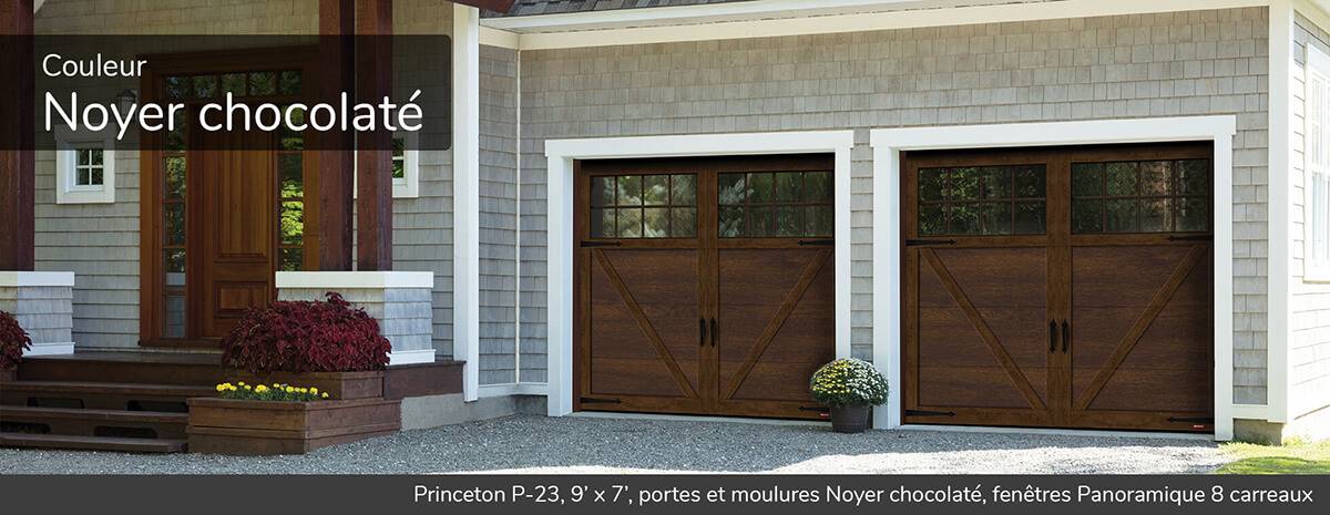 Princeton P-23, 9' x 7', porte et moulures Noyer chocolaté, fenêtres Panoramique 8 carreaux