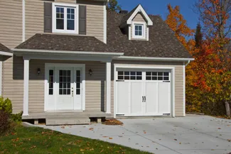 Eastman E-12, 9' x 7', Ice white door with Ice White Overlays, Panoramic 8 lite windows