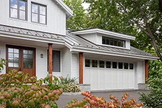 Princeton P-31, 18’ x 8', Ice White door and overlays, Panoramic windows with Clear glass