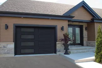 Standard+ Classic XL, 10' x 7', Black, Window layout: Left-side Harmony with White Sandblasted glass