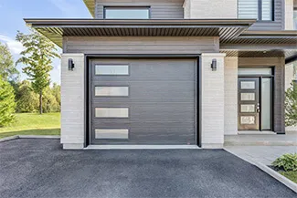 Standard+ Moderno 2 beads, 10' x 8', Black, window layout: Left-side Harmony with White Sandblasted glass