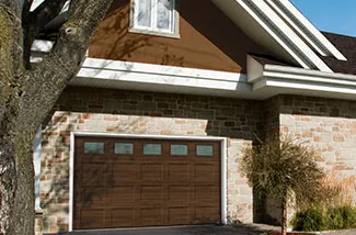 Standard+ Shaker CC, 12' x 7', Chocolate Walnut Faux Wood, Clear windows