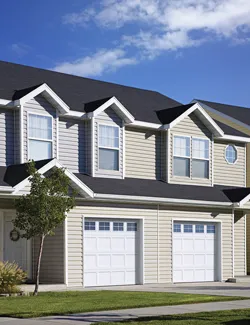 Standard+ Shaker CC, 8' x 7', Ice White, Orion 4 lite windows