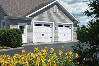 Standard+ Shaker XS, 10' x 8', Ice White, Clear windows