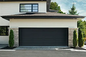 Standard+ Vog, 18' x 7', Black, No windows