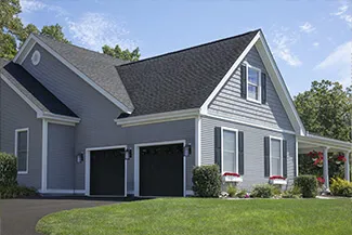 Vantage Classic Short, 9' x 7', Black Ice, windows with Richmond Inserts