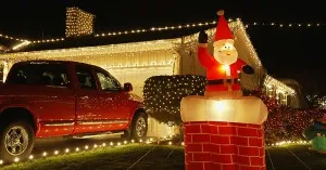 Xmas Garage Door Decorations
