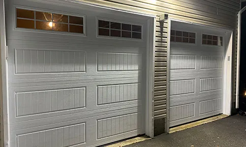 Acadia 138 North Hatley LP garage door, 8' x 8', Ice White, Orion 8 lite windows