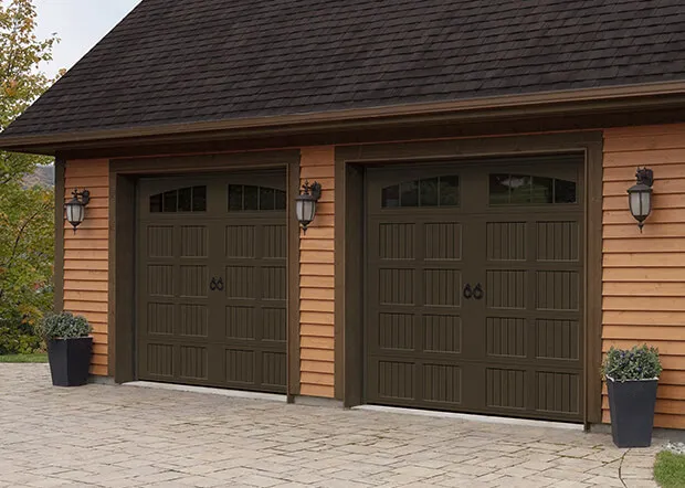 Village Collection I-1 Layout, Plank base, 9' x 8', Brown, windows with Richmond Arch Inserts