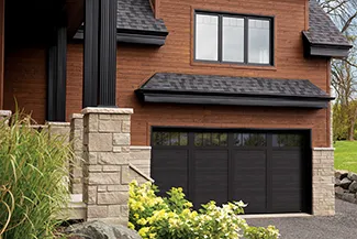 Eastman E-11, 16' x 8', Black door and overlays, Panoramic 8 lite windows